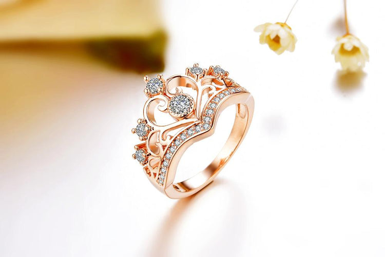Royal Crown Duchess of Windsor Rose Gold Ring